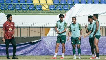 Sejumlah Pemain Barito Putera Saat Melakukan Latihan Di Stadion Demang Lehman Martapura - Foto Dok Barito Putera 