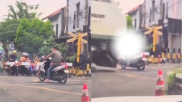 Pengendara Motor Nekat Tabrakkan Diri ke Kereta di Probolinggo