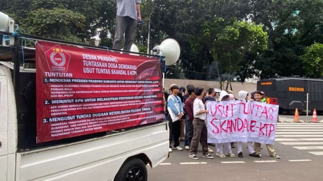 Setelah Hasto, Mahasiswa Desak Usut Ganjar dan Agun dalam Skandal E-KTP