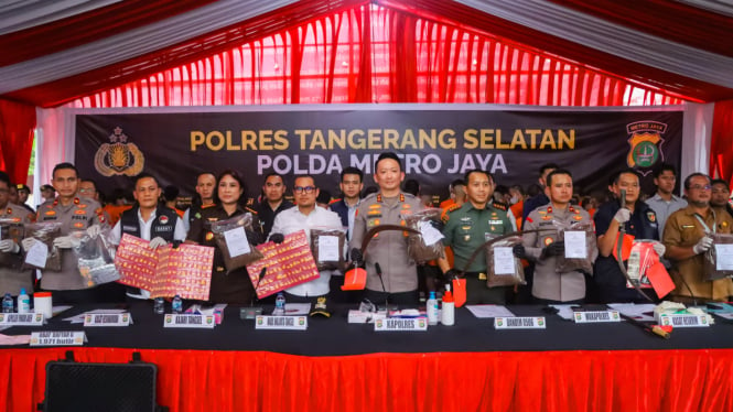 Bongkar Pabrik Narkotika, Polisi Sita 612 Kilogram Tembakau Sintetis Dalam Ruko