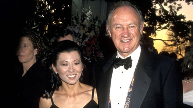 Gene Hackmandan Dan Betsy Arakawa