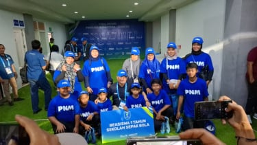 Dirut PNM Arief Mulyadi dan keluarga nasabah