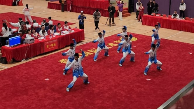 Diplomasi Peci Tim Wushu Indonesia di Kejuaraan Wushu Internasional Hongkong ke-20