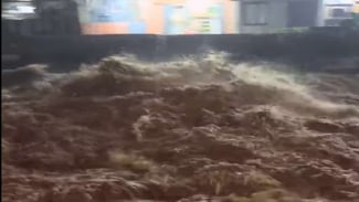 Diguyur Hujan Deras, Kawasan Puncak-Ciapus Bogor Diterjang Banjir dan Longsor