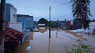  Bekasi Paling Parah! 8 Kecamatan Terendam Banjir