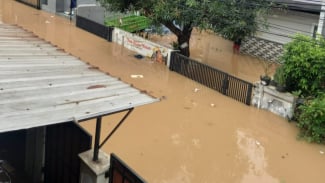 Cerita Warga di Pejaten Timur Kena Banjir, tapi Belum Dievakuasi Pemprov DKI