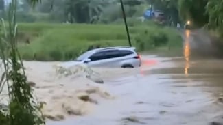 Jangan Tunda Klaim Asuransi Jika Mobil Terendam Banjir, Begini Cara Mudahnya