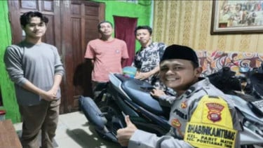 Konten kreator asal Pontianak, Rizky Kabah diamankan anggota kepolisian atas unggahannya yang diduga menghina profesi guru.