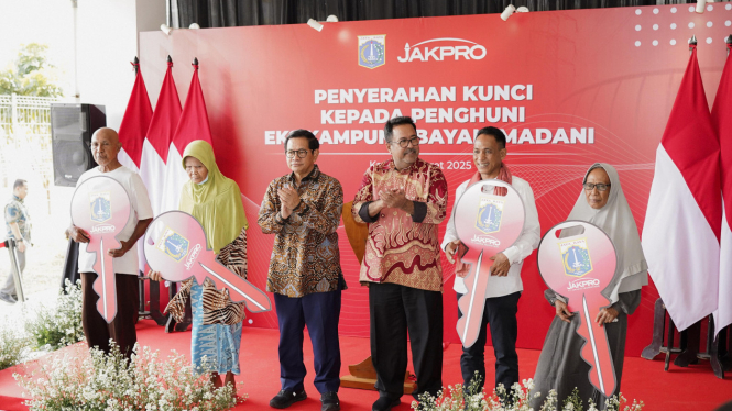 Pramono Kasih Kunci Kampung Susun Bayam, Warga Bisa Huni Sebelum Lebaran