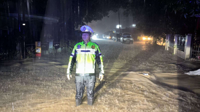 Police Pelbuhan Ratu Sukabumi inundación