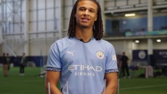 Coba 5 Minuman Takjil, Pemain Man City Nathan Ake Ketagihan Es Blewah