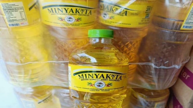 Empaque de aceite Umkm instaló un grupo de Nusantara