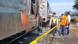 Motif Remaja Bakar 3 Gerbong KA di Stasiun Tugu Jogja karena Sakit Hati Sering Diturunkan