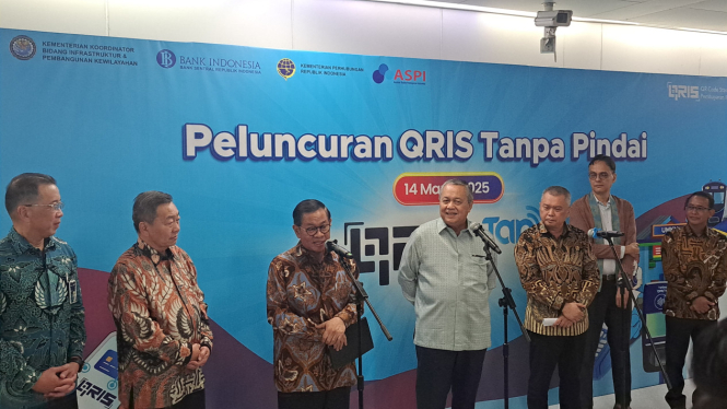 Gubernur Jakarta Pramono Anung Menghadiri Peluncuran QRIS Tap