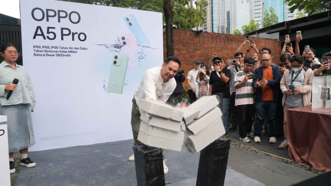 Oppo A5 Pro, HP Para Pekerja Lapangan