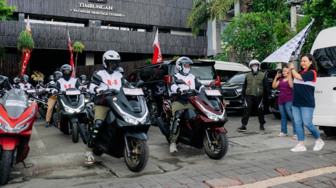 New Honda PCX 160 RoadSync Test Bali