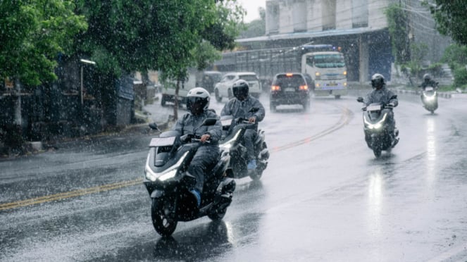 Test ride New Honda PCX 160 RoadSync di Bali