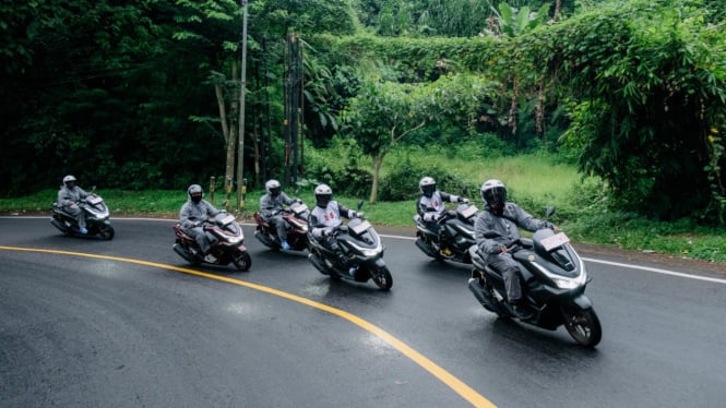 Touring Bersama New Honda PCX 160 RoadSync di Bali