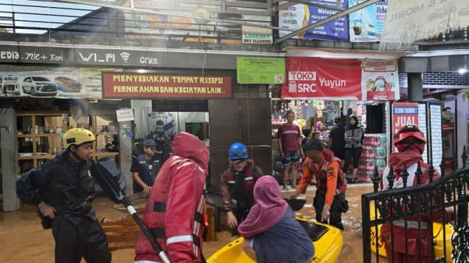 Luapan Sungai Cimande Memperparah Banjir di Sumedang, 2.646 Warga Dievakuasi