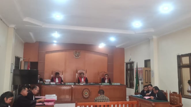 Sidang Kasus Pembunuhan Berencana Wartawan Di Pn Kabanjahe, Kabupaten Karo, Tiga Terdakwa Dituntut Mati. (ISTimewa/Viva)