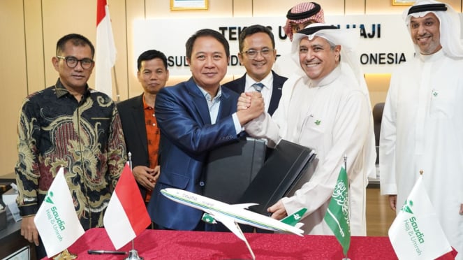 Dirjen Phu Hilman Latief Dan General Manager Saudi Arab Airlines Mr. Amer G Alghamdy