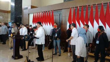 Para wni yang Berhasil Dipulangkan Dari Area Konflik Myawaddy, Myanmar Tiba Di Indonesia Melalui Bandara Soetta, Tangerang