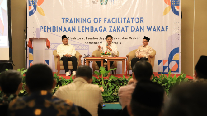 Dirjen Bimas Islam Kemenag, Abu Rokhmad