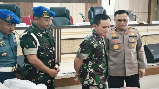 Pangdam Sriwijaya Mayjen TNI Ujang Darwis dan Kapolda Lampung Irjen Helmy