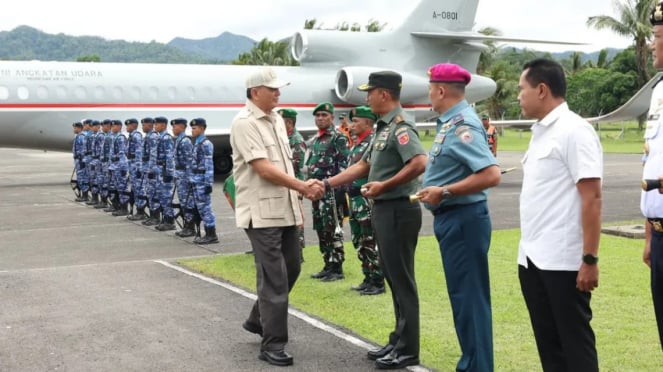 VIVA Militer: Jenderal Sjafrie ke Rindam