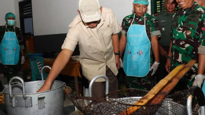 VIVA Militer: Jenderal Sjafrie di dapur Rindam Merdeka dan saringan karatan