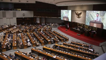 Rapat Paripurna, DPR SAHKAN RUU TNI DAJADI UU