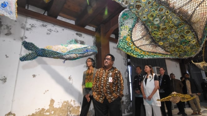 Kedubes Australia Adakan Pameran Hasil Tenun dari Limbah Jaring Ikan