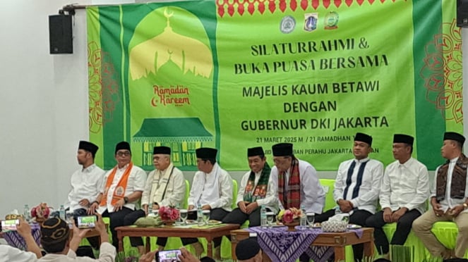 Gubernur Jakarta Pramono Anung bertemu dengan mantan Gubernur Jakarta Fauzi Bowo dalam acara silaturahmi di Jakarta Selatan 