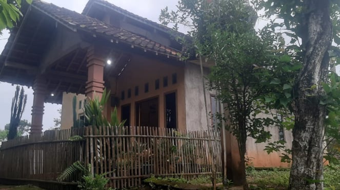 RUMAH AKP ANUMERTA LUSIYANTO