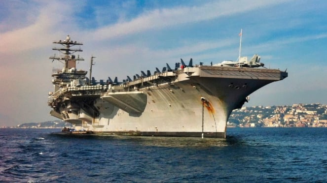 Viva Militer: Kapal Induk Nuklir USS Nimitz (CVN-68)