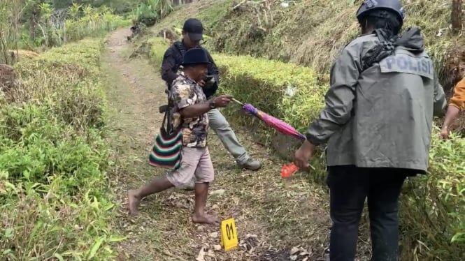 Polri Olah TKP Penyerangan ke Guru dan Nakes di Yahukimo Papua oleh KKB