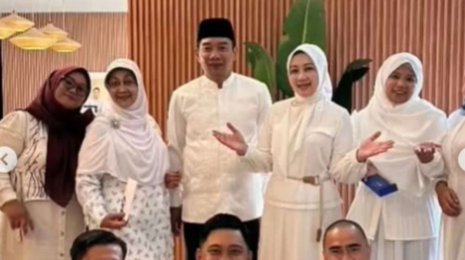 Ridwan Kamil y Ataleia aceptan