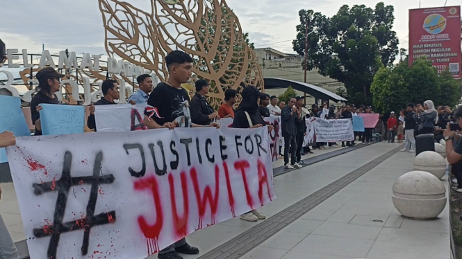 Aksi solidaritas untuk Juwita yang digelar oleh ratusan massa di Kota Banjarbaru, Kalimantan Selatan - Foto Dok Faidur