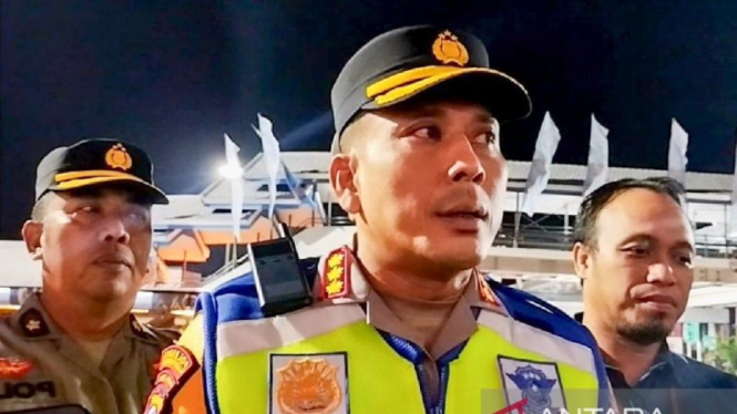 Kapolresta Banyuwangi Kombes Pol Rama Samtama Putra