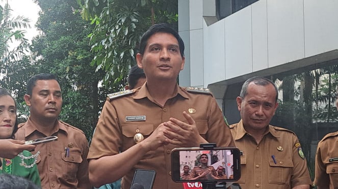 Indra reasant Lucky Hakim 