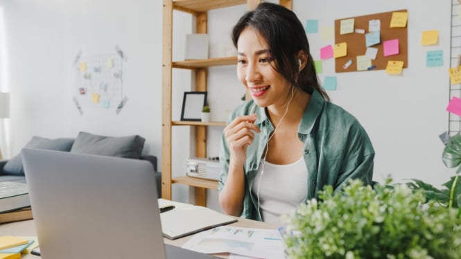 Kembali Bekerja Usai Libur Panjang? Ini Tips Self-Care Agar Tetap Waras dan Produktif