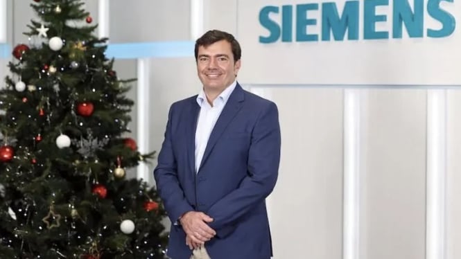 Agustin Escobar, CEO Rail Infrastructure di Siemens Mobility yang menjadi salah satu Korban tewas kecelakaan helikopter di sungai Hudson, New York.