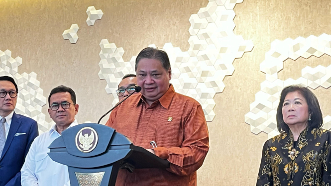 67fca78922439-kabinet-merah-putih-mau-ke-as-buat-negosiasi-tarif-trump-ini-misinya_665_374 67fca78922439-kabinet-merah-putih-mau-ke-as-buat-negosiasi-tarif-trump-ini-misinya_665_374