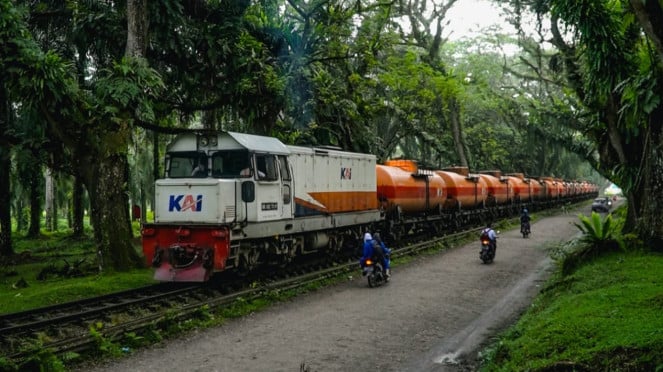 Lleva a cabo productos de actividad. (Doc Kay North Sumatra)