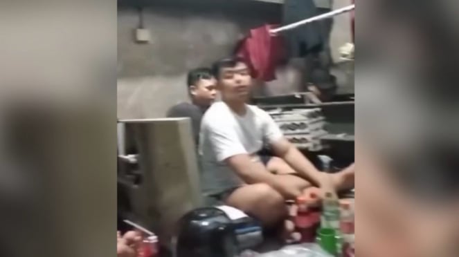Se alega que los prisioneros en Pacanbaru están ocupados participando en metanfetamina