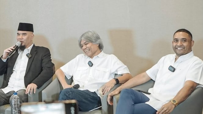 Rayen Pono dan Ahmad Dhani