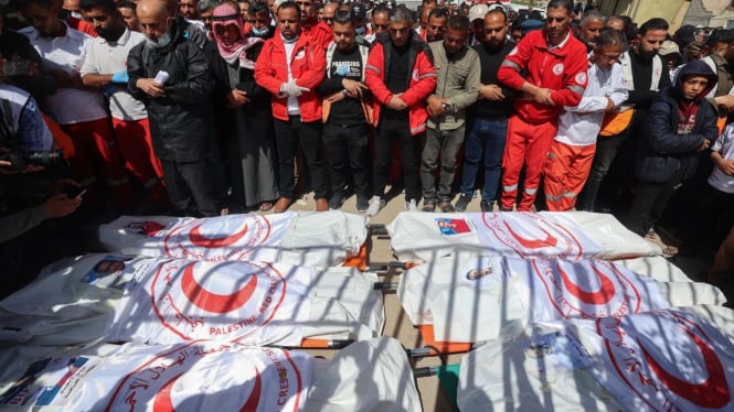 VIVA Militer: Jenazah tenaga medis Bulan Sabit Merah di Jalur Gaza