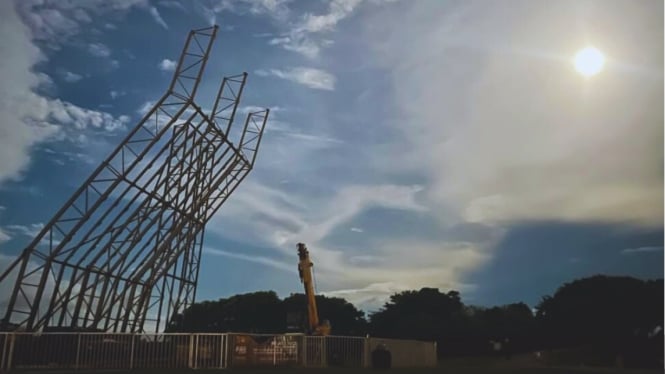 Dinding panjat tebing IFSC World Cup di Bali sedang dalam proses pembangunan - Foto: Tangkapan layar Instagram fpti_official