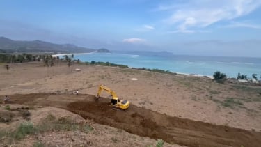 Pembangunan Resort Mewah di Pantai Pengantap, Lombok