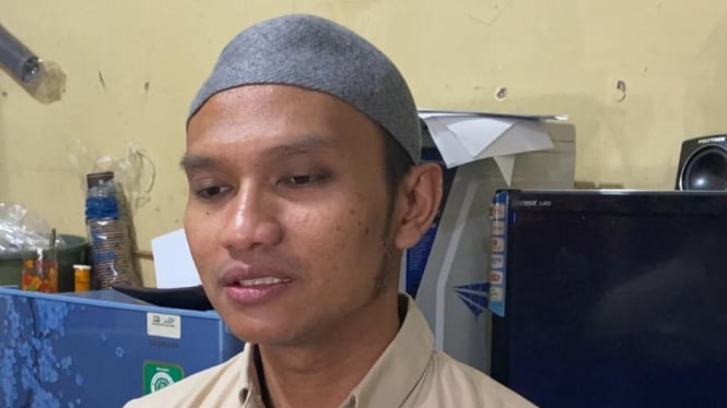 “Orang Terakhir yang Bersama Pegawai Kejaksaan Sebelum Dibacok OTK”  

(Terjemahan dan penyesuaian dalam Bahasa Indonesia)